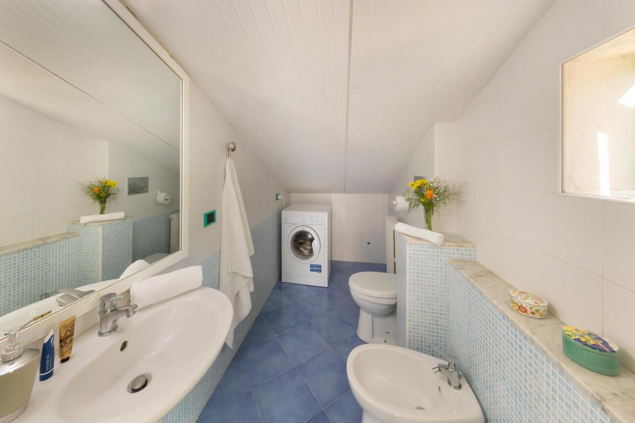 Relais Del Mare Con Terrazza Fronte Mare Free Parking Apartment Massa Lubrense Exterior foto